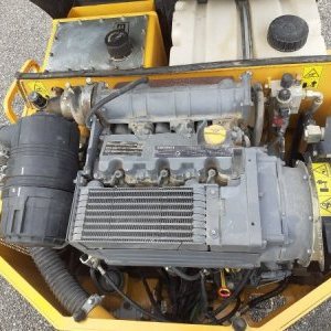 foto 3.5t válec STA VH350