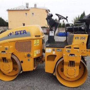 foto 3.5t válec STA VH350
